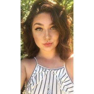 Meet your Posher, Sabrina